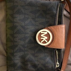 Michael Kors  jet set bag.